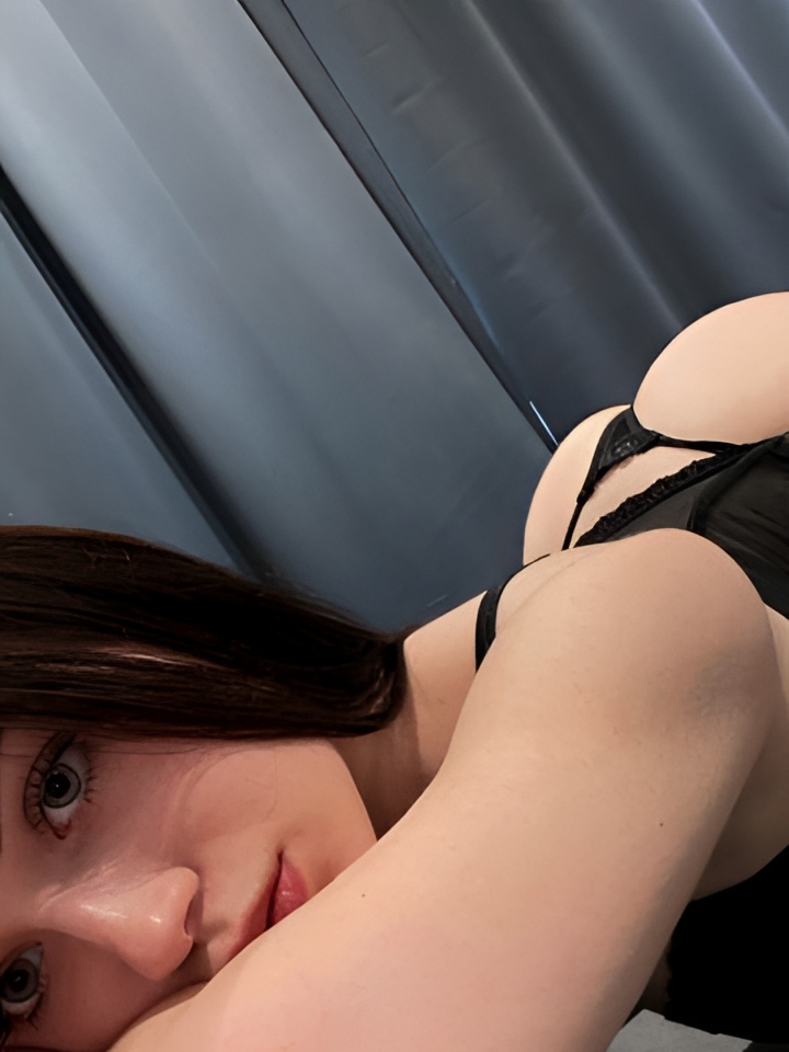 Ася привлекательная девушка из Сургута цена от 5000 руб