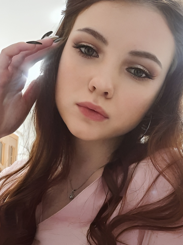 Любовь привлекательная девушка из Сургута цена от 1500 руб