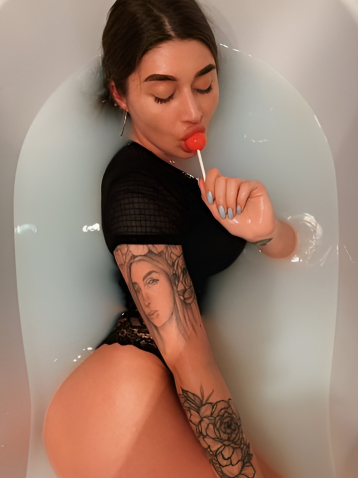 Наталья привлекательная девушка из Сургута цена от 5000 руб