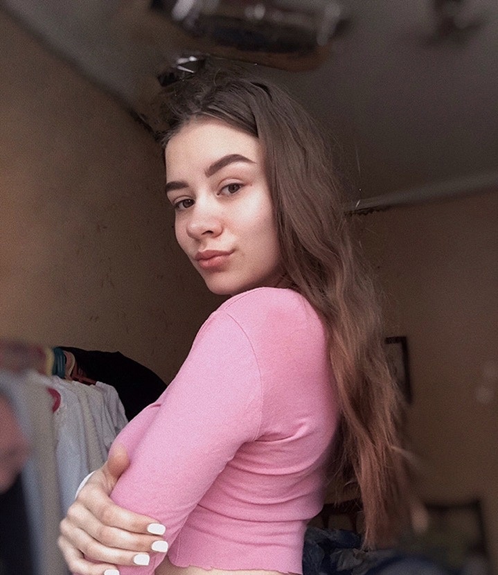 Галька привлекательная девушка из Сургута цена от 3500 руб