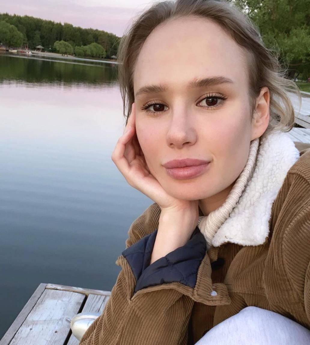 Марина привлекательная девушка из Сургута цена от 3000 руб