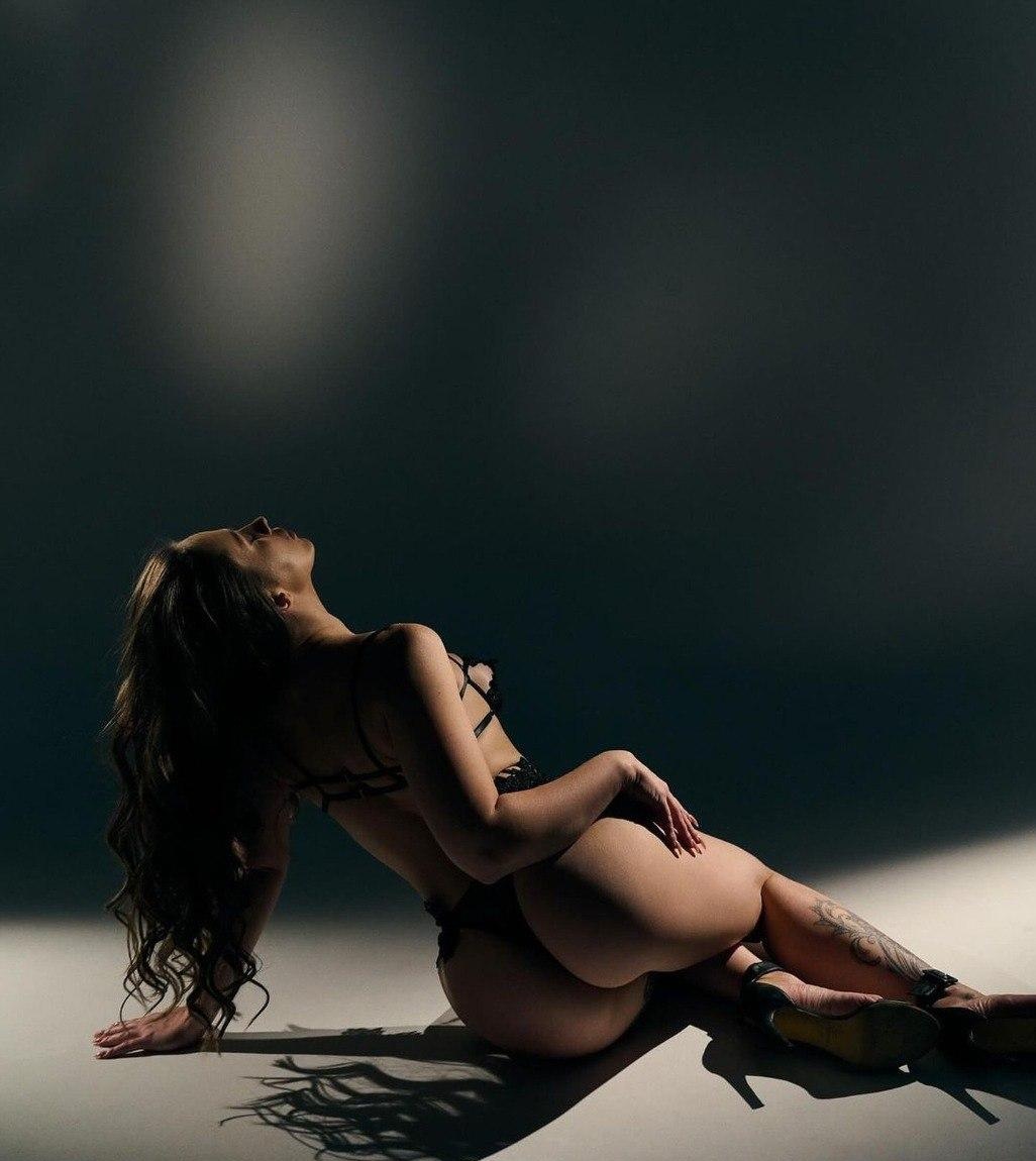 Алекса привлекательная девушка из Сургута цена от 6000 руб