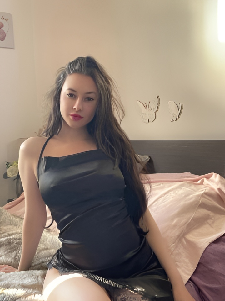 Индивидуалка Эмиля, доступна для личного знакомства от 5000 руб